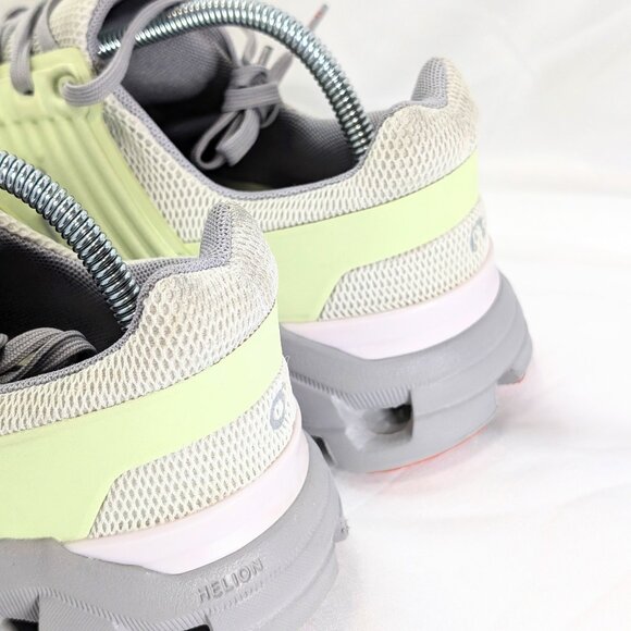 On Cloud swift shoes size 8W - Picture 9 of 9